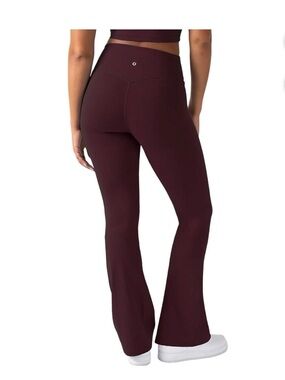 Yitty UltraLuxe Kick Flare High Waist Legging